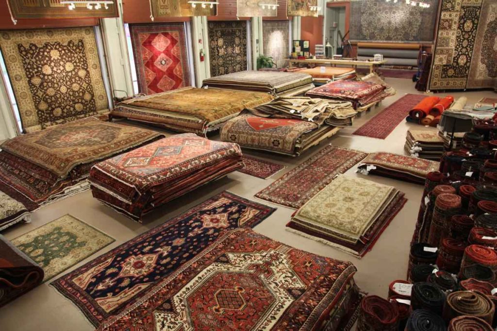 کشور های عربی مشتاق خرید فرش های ماشینی از کشورمان اند و در این بازارها صادرات فرش رونق خوبی دارد
