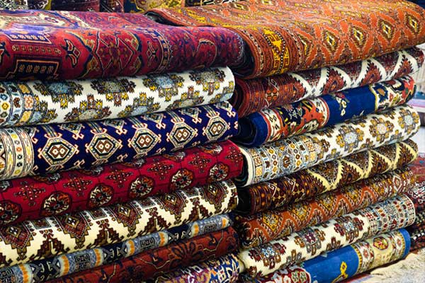 صنایع‌دستی استان فرش دستباف، گلیم، جاجیم، و به‌ویژه فرش دوروی ترکمنی است که در دنیا بی‌نظیر است و خارج از مرزهای ایران طرف‌داران زیادی دارد.