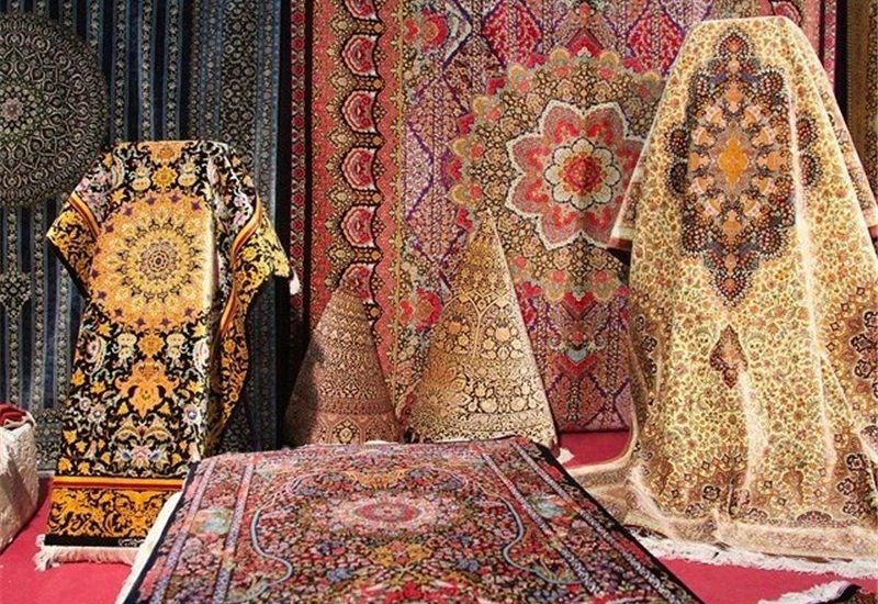 صادرات فرش دستبافت ایرانی از قدیم یکی از تجارت های سنتی ایران بوده است و همچنان فرش ایرانی در جهان به عنوان یک برند است