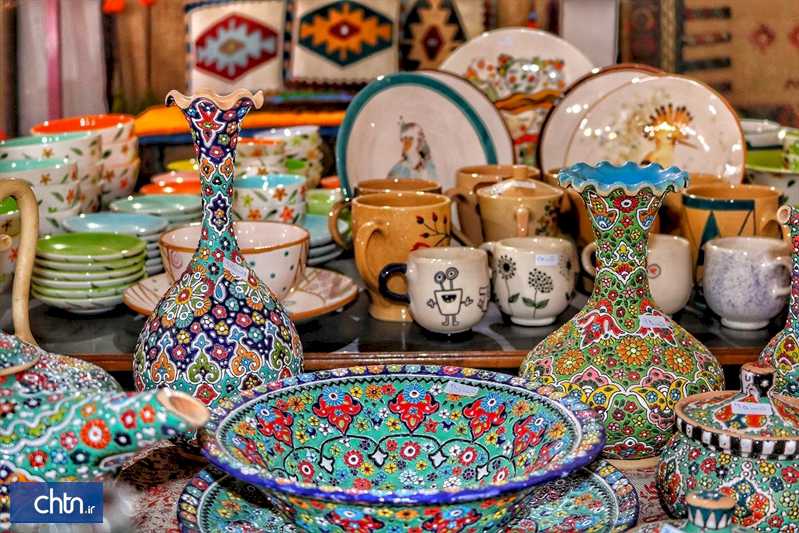 صنایع‌دستی خراسان شمالی سابقه‌ای دیرینه دارد و در گذشته این هنر درصد بالایی از نیازهای مردم را تأمین می‌کرده است