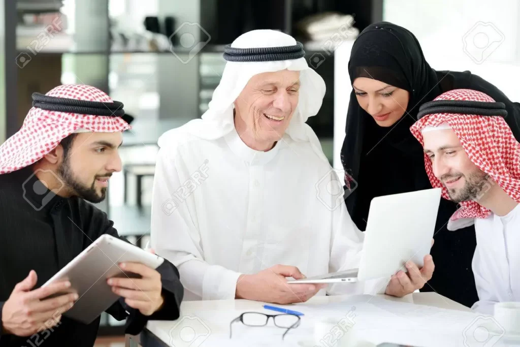 با شناخت فرهنگ تجار بحرین می توان تعامل موفقی با بحرینی ها داشت و اساس یک تجارت موفق با بحرینی ها را شکل داد