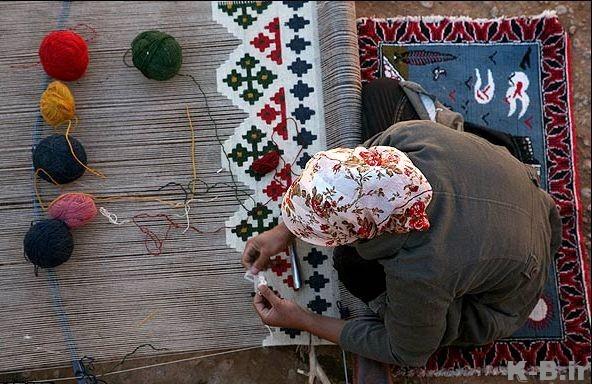 فرش‌باقی استان فارس از هنرهایی زنان عشایر‌ که با تمام هنر آن را خلق می کنند