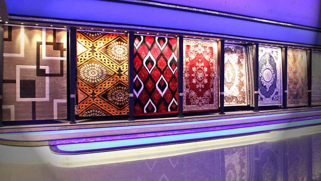 نمایشگاههای فرش زیادی در روسیه برگزار می شود و روسیه می تواند بازار خوبی برای فرش های دست بافت و ماشینی ایرانی باشند