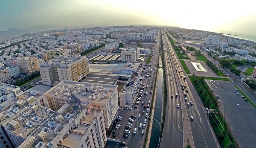 مسقط مهمترین شهر سیاسی و اقتصادی کشور عمان و پتانسیل خوب صادرات محصولات گران قیمت ایرانی به این کشور است