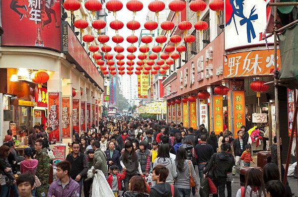 طبقه متوسط در چین به شدت در حال افزایش و چین در حال تبدیل شدن به یک بازار بزرگ مصرفی است